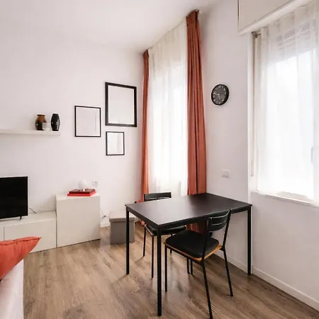 Cortile33 - Cozy * Milánó